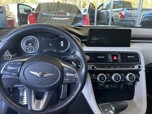 Used 2022 Genesis G70 3.3T w/ Sport Prestige Package image 5