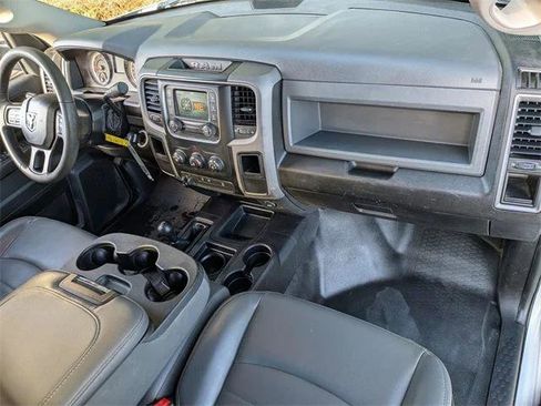 Certified 2017 RAM 2500 Tradesman w/ Chrome Appearance Group image 39