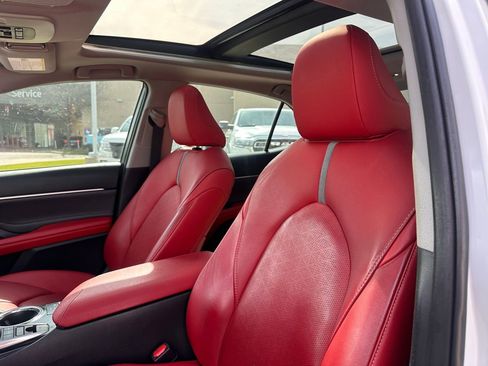 Used 2018 Toyota Camry XSE w/ Driver Assist Package image 22