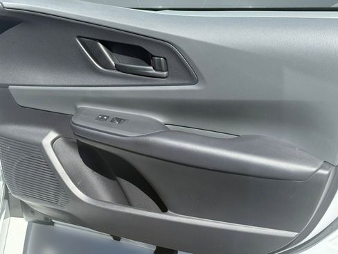 Used 2024 Toyota Prius LE image 32