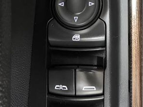 Used 2022 Chevrolet Silverado 1500 RST w/ Safety Package image 13