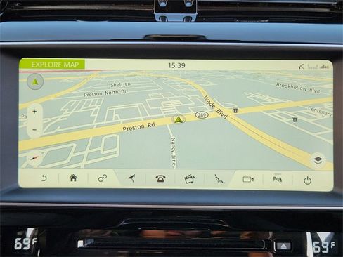 Used 2018 Jaguar F-PACE Prestige image 16