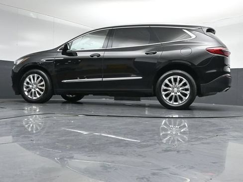 Used 2020 Buick Enclave Premium w/ Sun and Sites Package AWD/4WD image 42