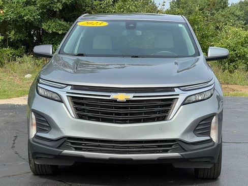 Used 2023 Chevrolet Equinox LT w/ Driver Convenience Package AWD/4WD image 40