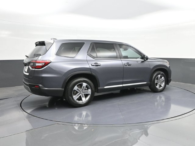 Certified 2025 Honda Pilot EX-L image 15