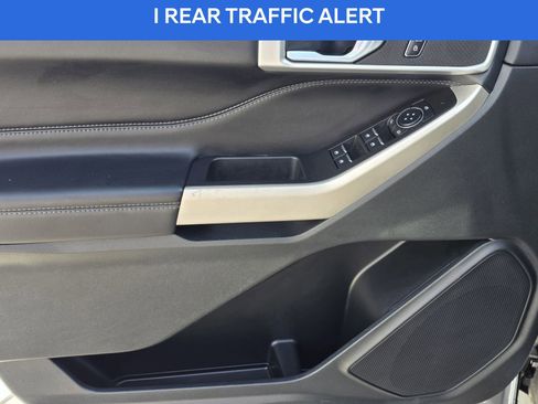 Used 2023 Ford Explorer XLT w/ Equipment Group 202A image 15