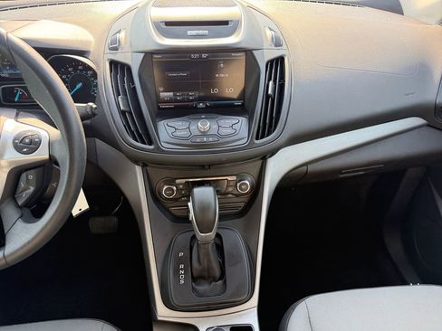 Used 2014 Ford Escape SE w/ Equipment Group 201A FWD image 11