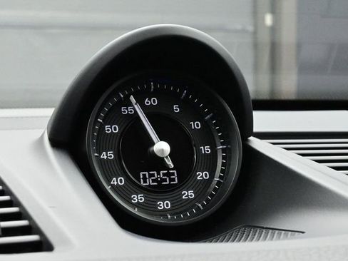 Certified 2024 Porsche 911 Carrera S image 12