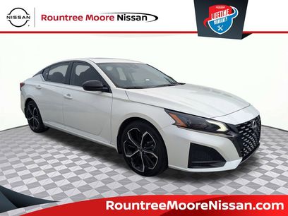 Used 2023 Nissan Altima 2.5 SR w/ SR Premium Package