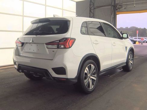 Used 2021 Mitsubishi Outlander Sport SE AWD/4WD image 3