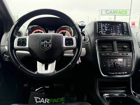 Used 2018 Dodge Grand Caravan GT FWD image 30
