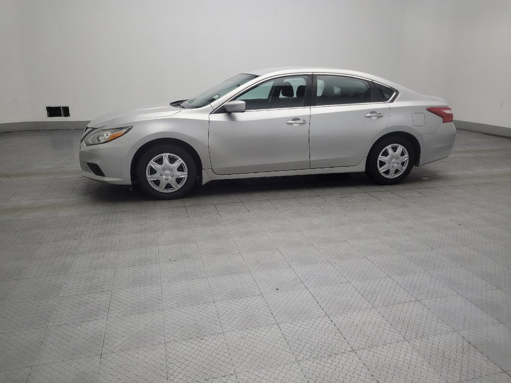 Used 2017 Nissan Altima 2.5 S w/ Power Driver Seat Package FWD image 2