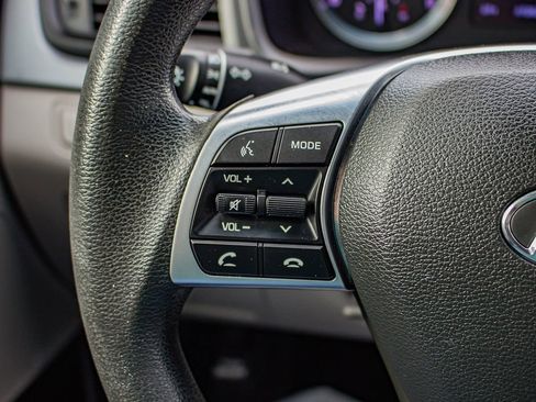 Used 2019 Hyundai Sonata SE FWD image 19