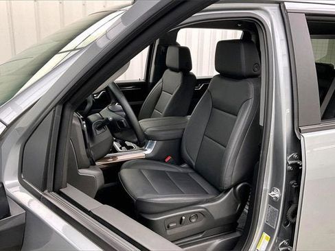 Certified 2025 Chevrolet Silverado 3500 LT image 8