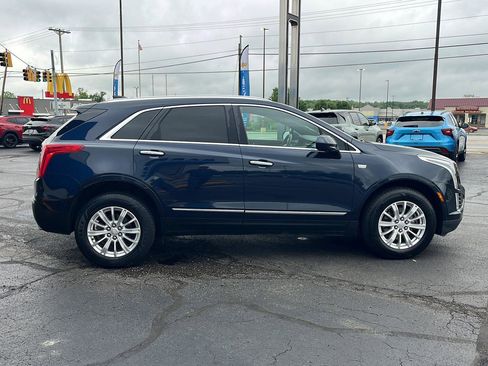 Used 2017 Cadillac XT5 FWD image 6
