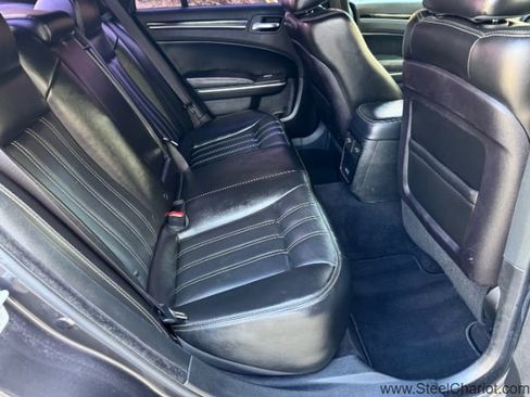 Used 2019 Chrysler 300 S image 14