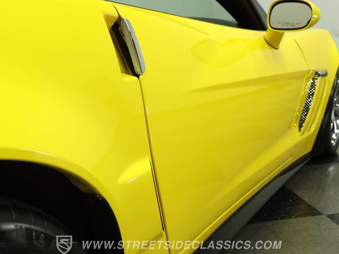 Used 2012 Chevrolet Corvette Grand Sport w/ 2LT Preferred Equipment Group RWD image 27