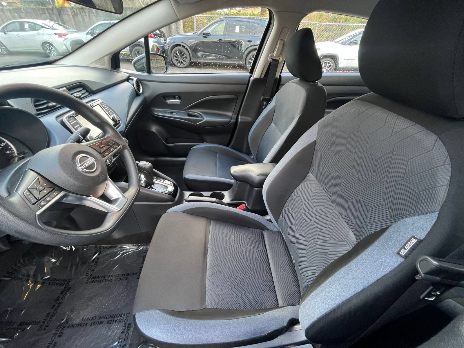Used 2025 Nissan Versa SV FWD image 26