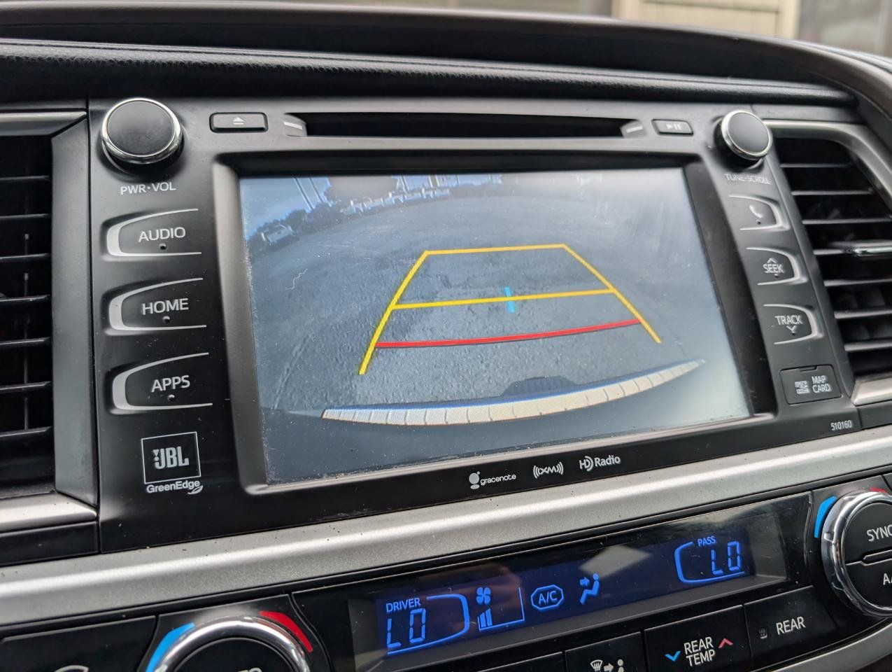 Used 2016 Toyota Highlander Limited FWD image 17