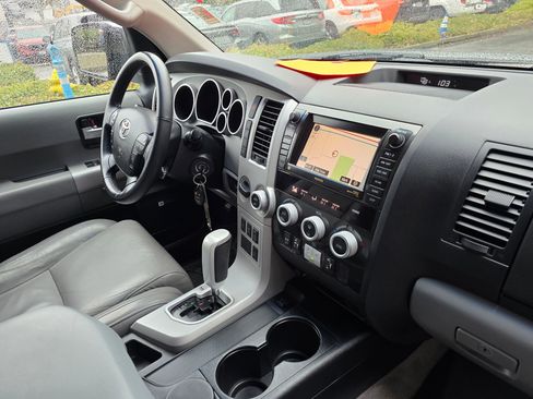 Used 2008 Toyota Sequoia Limited image 10