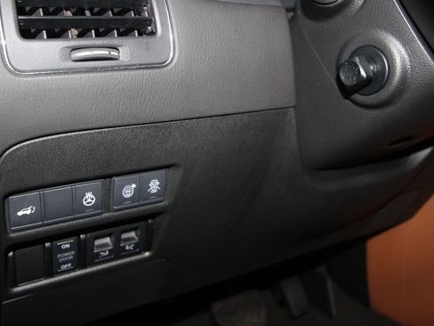 Used 2021 INFINITI QX80 Sensory w/ All-Season Package image 11