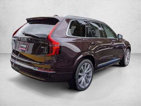 New 2025 Volvo XC90 B6 Ultra w/ Lounge Package image 2