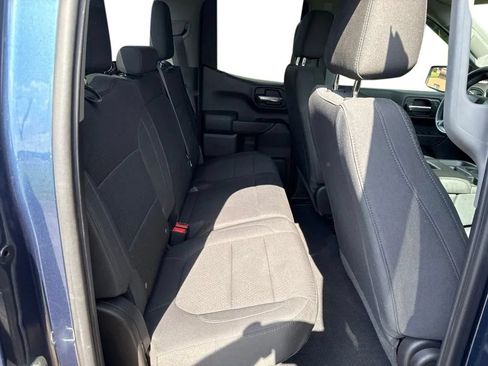 Used 2019 Chevrolet Silverado 1500 Custom Trail Boss w/ Custom Convenience Package AWD/4WD image 30