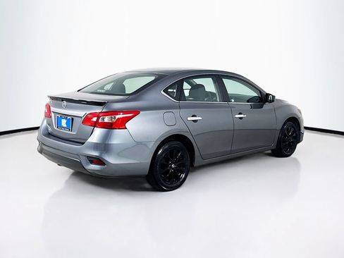 Used 2018 Nissan Sentra S w/ S Midnight Style Package FWD image 7