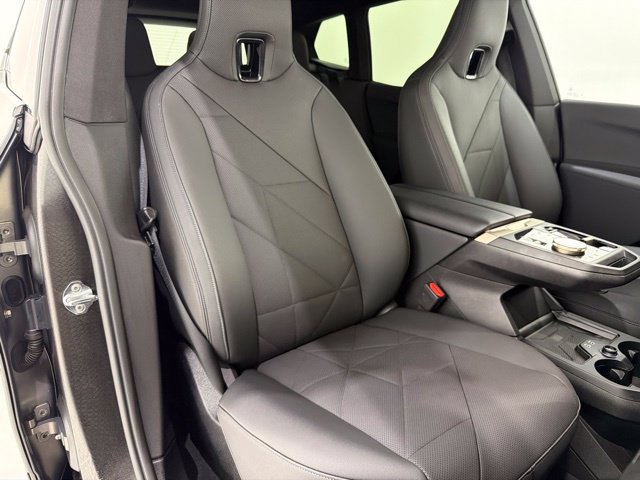 Certified 2024 BMW iX xDrive50 w/ Sport Package AWD/4WD image 19