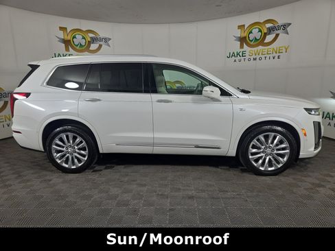 Certified 2020 Cadillac XT6 Premium Luxury AWD/4WD image 10