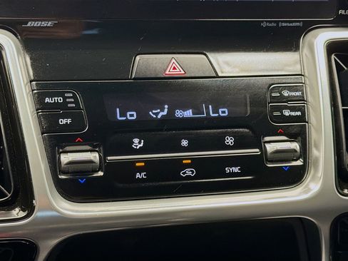 Used 2021 Kia Sorento SX image 10