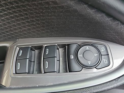 Used 2025 Chevrolet Malibu LT image 31