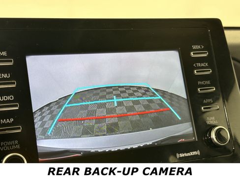 Used 2023 Toyota Camry LE image 5