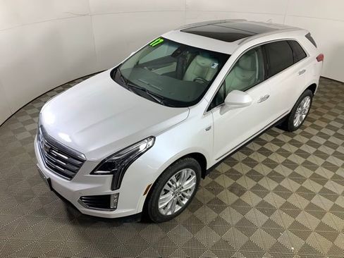 Used 2017 Cadillac XT5 Premium Luxury AWD/4WD image 9