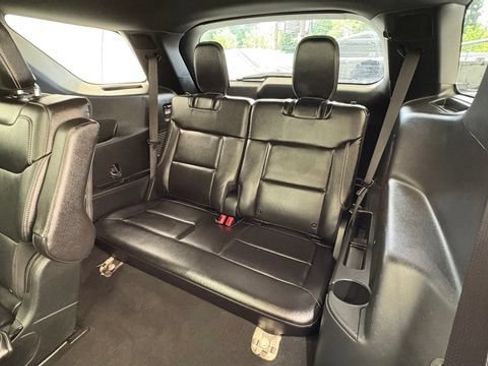 Used 2023 Ford Explorer ST AWD/4WD image 24