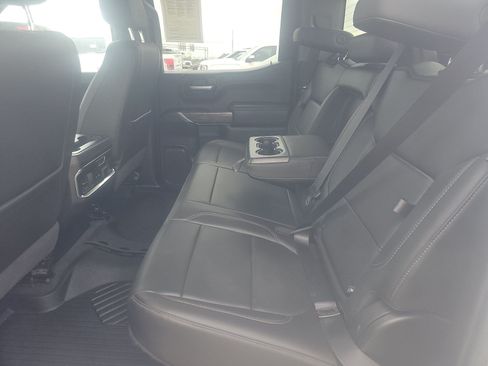 Used 2020 Chevrolet Silverado 1500 LTZ w/ LTZ Convenience Package AWD/4WD image 14