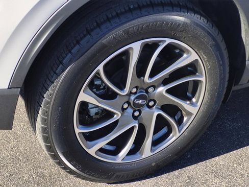 Used 2022 Lincoln Corsair FWD w/ Equipment Group 101A image 8