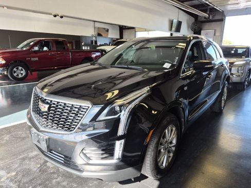 Used 2020 Cadillac XT5 Luxury FWD image 1