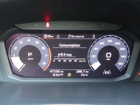 Used 2022 Audi Q3 2.0T Premium w/ Convenience Package AWD/4WD image 21