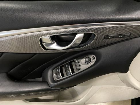 Used 2016 INFINITI Q50 3.0t Premium w/ 3.0T Premium Plus Package AWD/4WD image 29