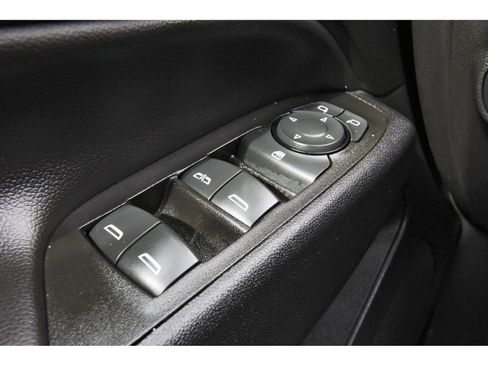 Used 2021 Chevrolet Equinox LT image 23