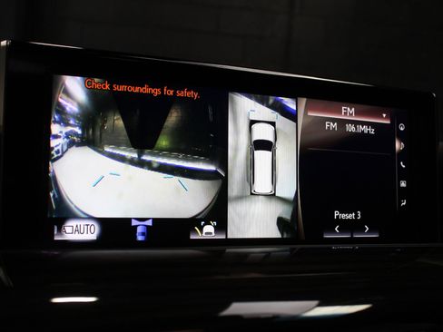 Used 2019 Lexus LX 570 4WD w/ Inspiration Series image 60