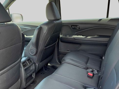 Certified 2023 Honda Passport EX-L image 34
