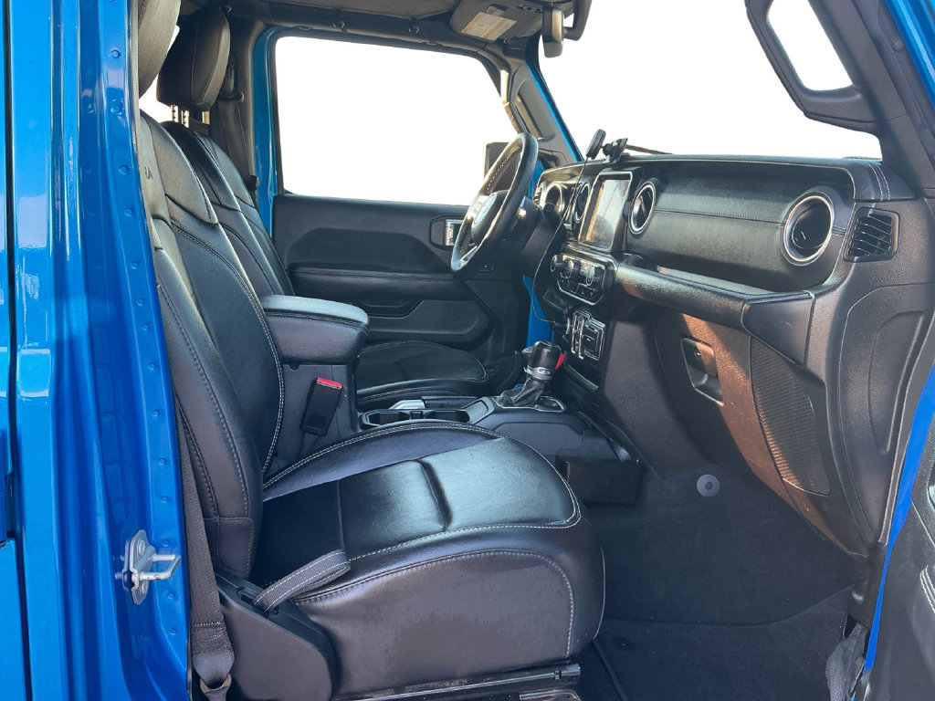 Used 2021 Jeep Wrangler Unlimited Sahara AWD/4WD image 22