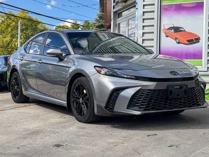 Used 2025 Toyota Camry Hybrid