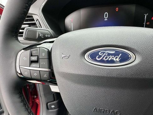 New 2025 Ford Escape ST-Line w/ Tech Pack #1 image 34