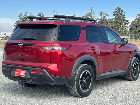 Used 2023 Nissan Pathfinder Rock Creek AWD/4WD image 3