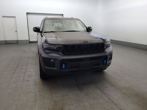 Used 2022 Jeep Grand Cherokee Trailhawk AWD/4WD image 14