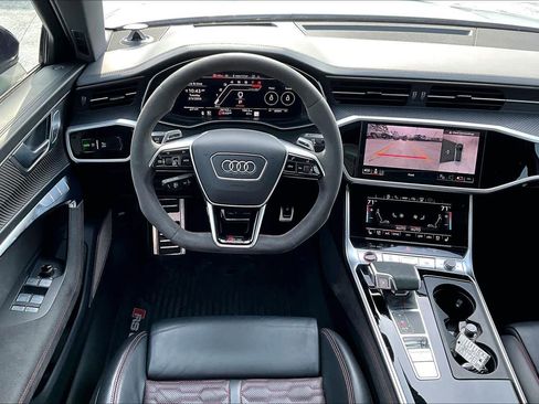 Used 2024 Audi RS 6 performance image 6