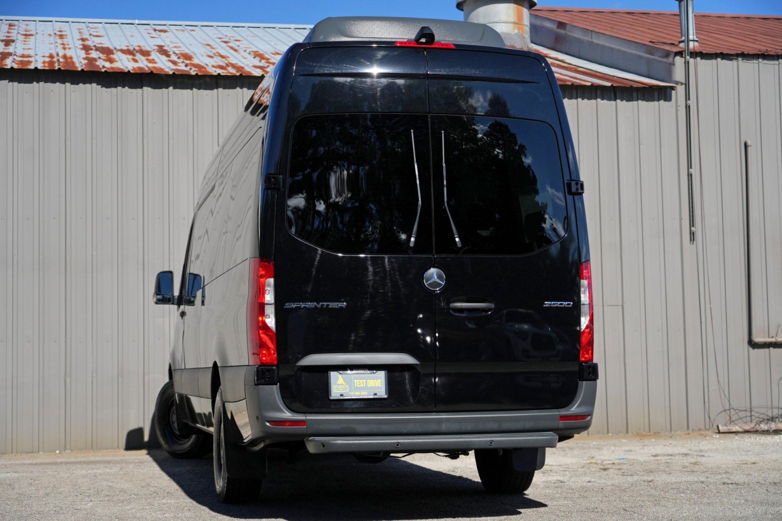 Used 2024 Mercedes-Benz Sprinter 2500 image 6